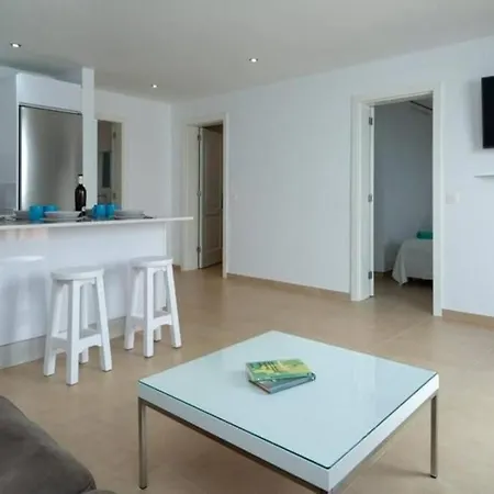 Costa Rica 2 Puerto del Carmen (Lanzarote)